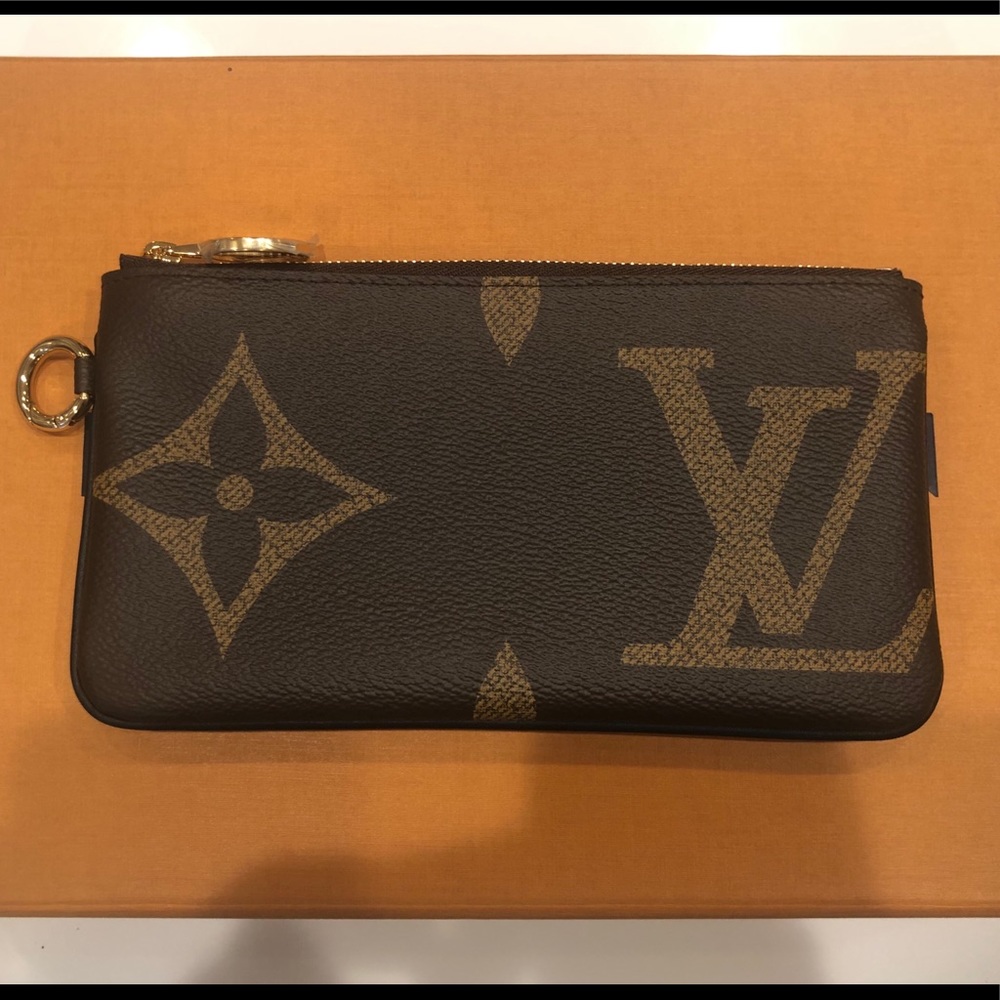 ❌SOLD❌Louis vuitton Pouch